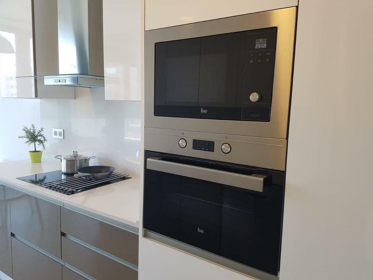 Casals Apartment Салоу Екстериор снимка